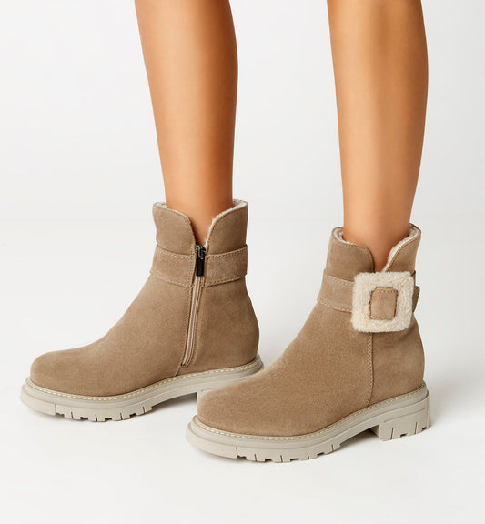 LC DAX SHEARLING-LINED BISCOTTI SUEDE BOOTIE